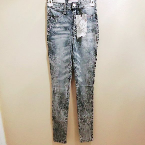 almost famous jeans rn 97230